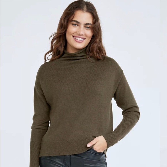 Aritzia Wilfred 100% Merino Wool Cyprie Sweater Olive Green Size XS - Picture 1 of 14